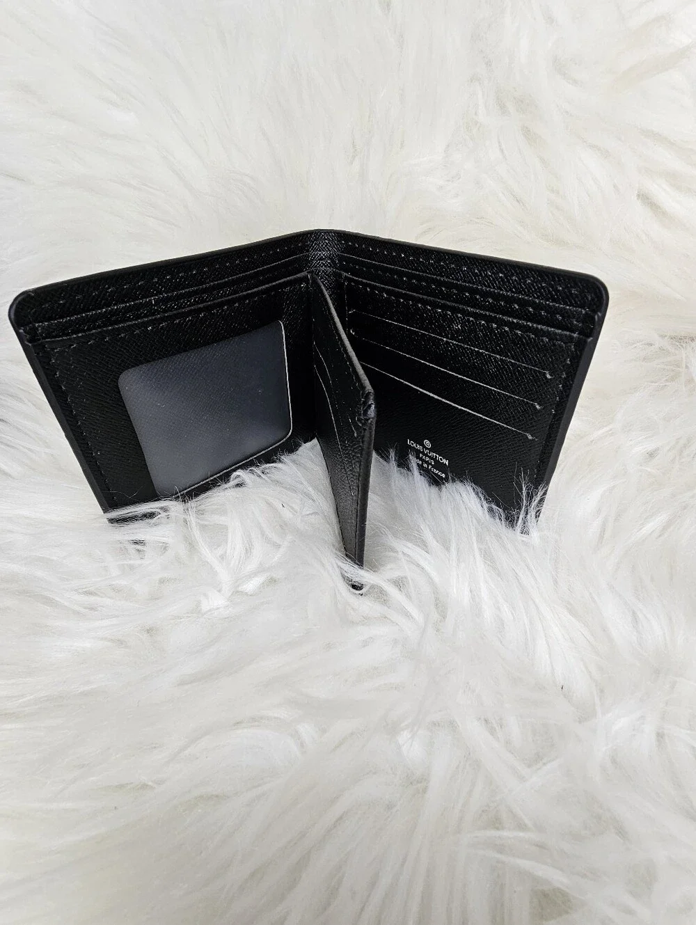 Men's Checkerboard Leather Bi-Fold Wallet - Black